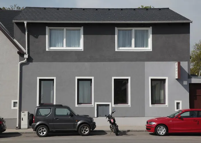 Casa Topolino Pensión 3*